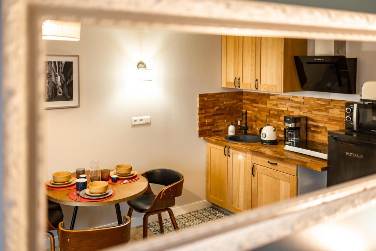 Escapade Place 11 - Appartement A2 Dinan Centre Экстерьер фото
